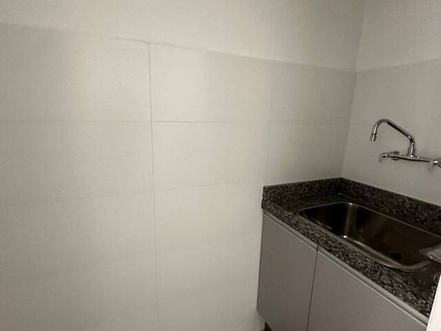 #71 - Apartamento para Locação em Caxias do Sul - RS