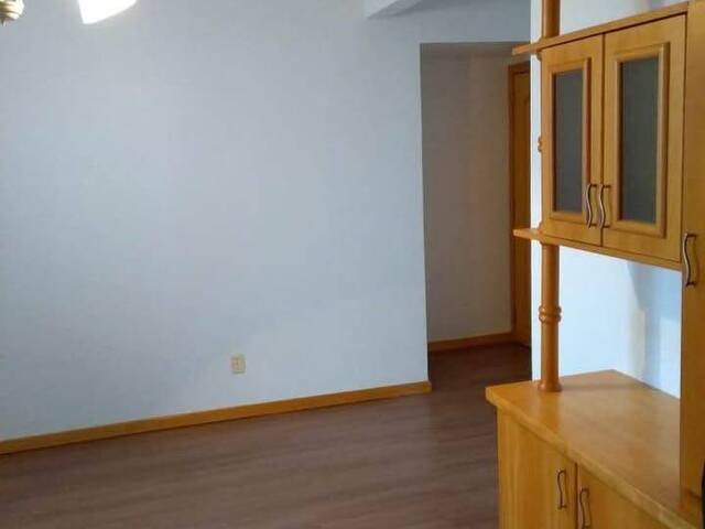 Apartamento para Locação em Caxias do Sul - 4