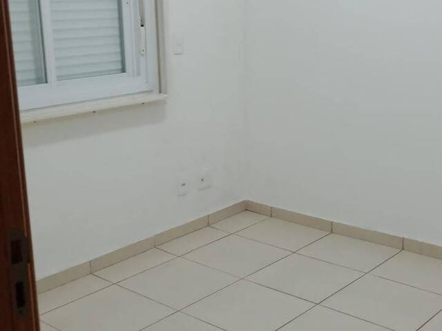 Apartamento para Venda em Caxias do Sul - 4