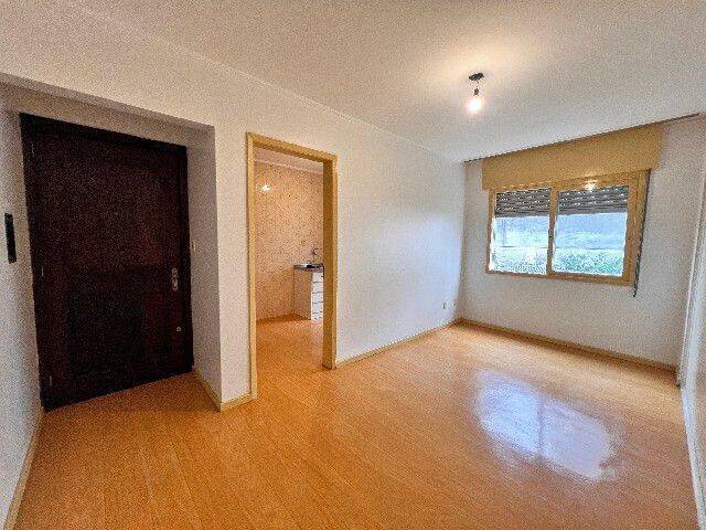 #100 - Apartamento para Locação em Caxias do Sul - RS - 2
