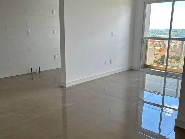 #111 - Apartamento para Locação em Caxias do Sul - RS - 1