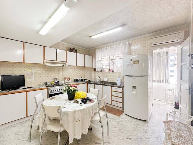 Apartamento para Venda em Caxias do Sul - 3