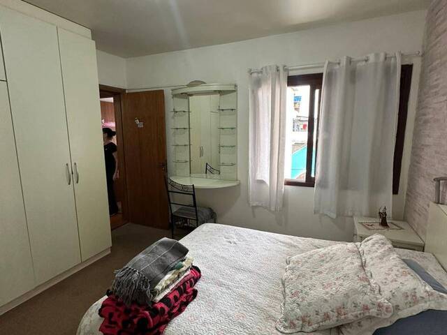 Apartamento para Venda em Caxias do Sul - 2