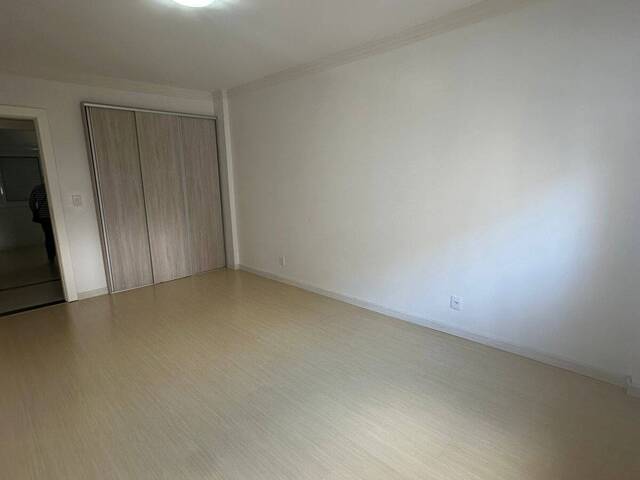 Apartamento para Locação em Caxias do Sul - 4