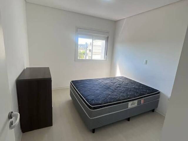 Apartamento para Venda em Caxias do Sul - 3