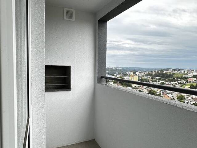 #158 - Apartamento para Venda em Caxias do Sul - RS